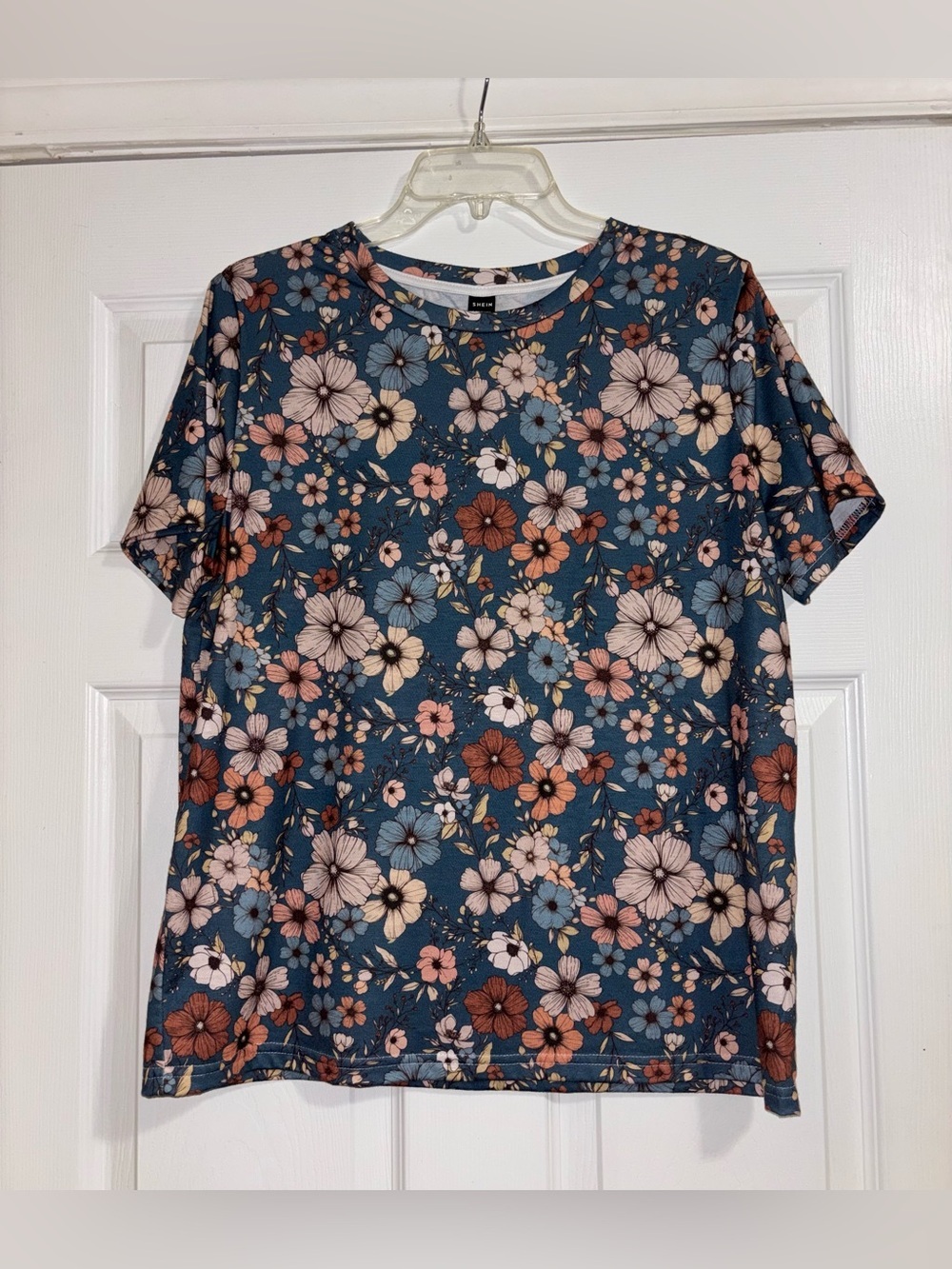 Shein Tee Size Large